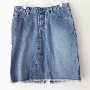 Aeropostale Fringe Hem Knee Length Denim Skirt 7/8